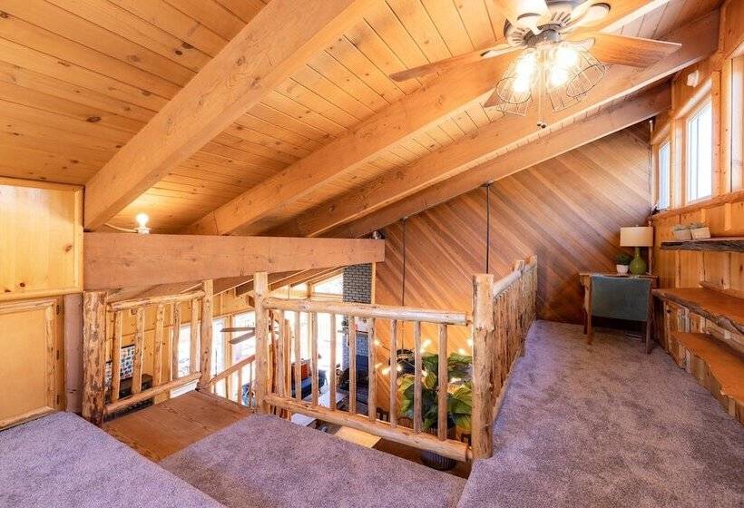 Lakeview Lookout #1978