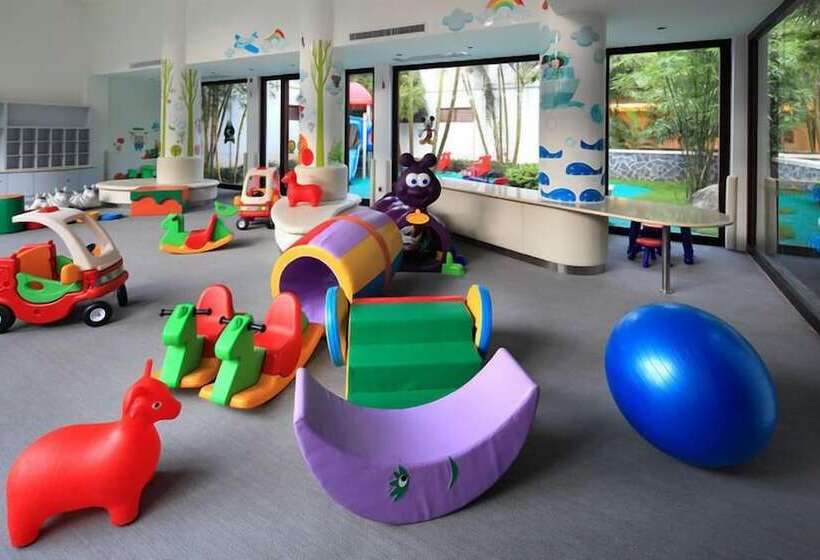 Litchi Garden Rainforest Hot Spring Resort