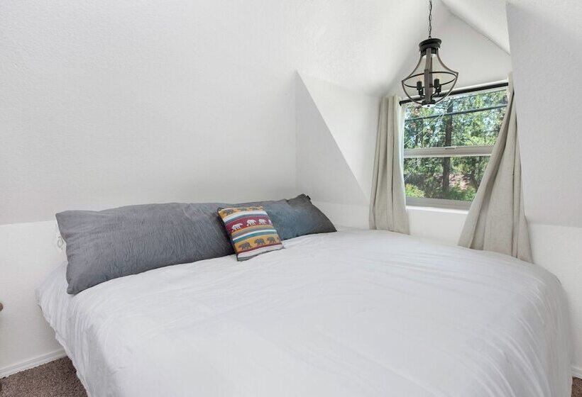 Maltby Modern Log Cabin #2307