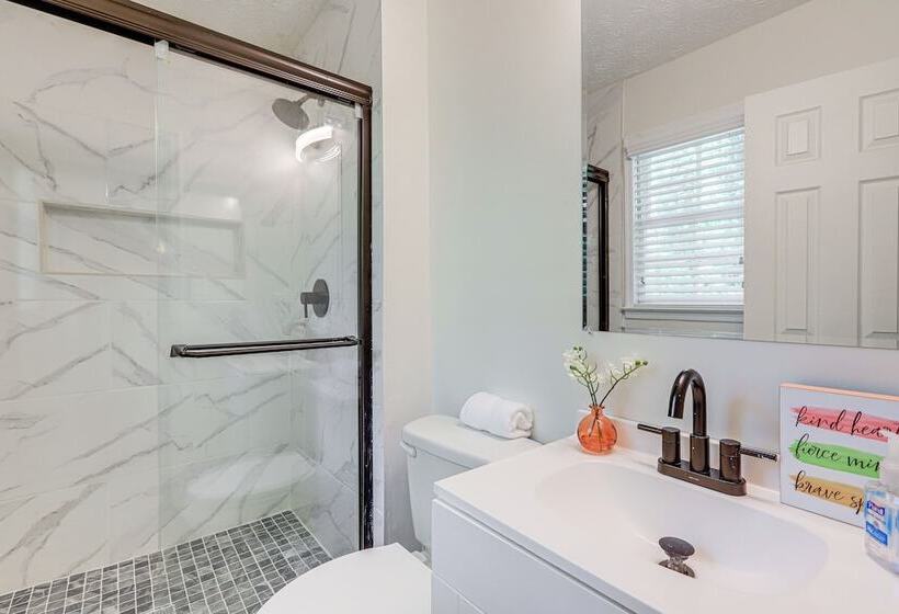 Modern Conyers Retreat   9 Mi To Arabia Mountain!