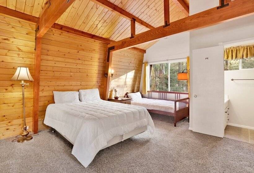 Mountain Pines Cottage #2349