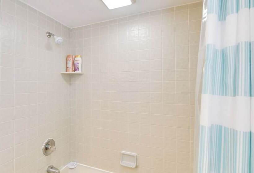 Oceanfront Flagler Beach Home W/ Decks & Gas Grill