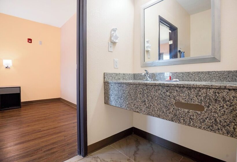 Oyo Hotel Adairsville Calhoun South I 75