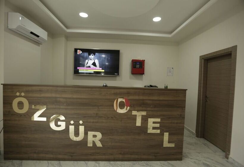 Ozgur Otel