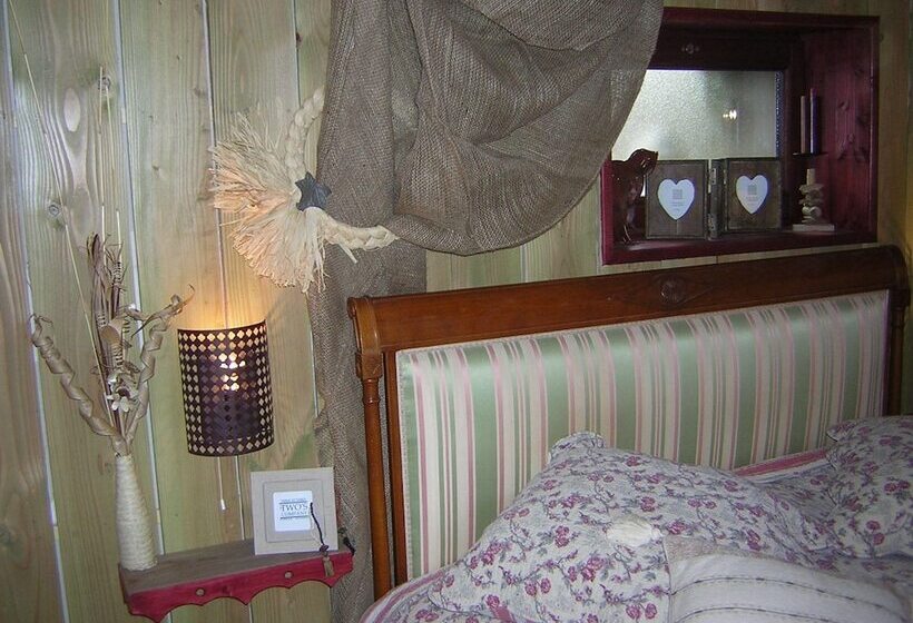 بنسيون Chambres Du Domaine Saint Anges