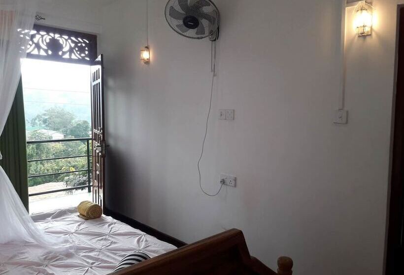 ペンション Elegant Home Stay