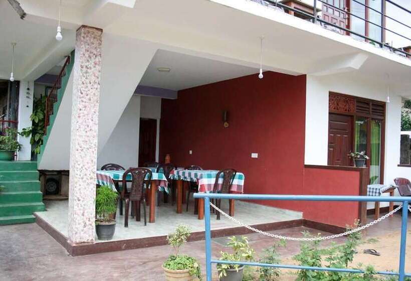 ペンション Elegant Home Stay