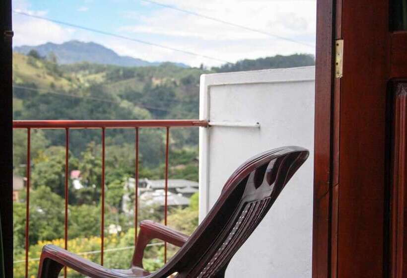 ペンション Elegant Home Stay