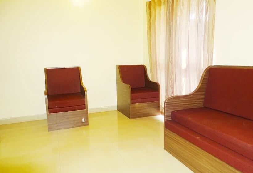 펜션 Gomes Pousada Guest House