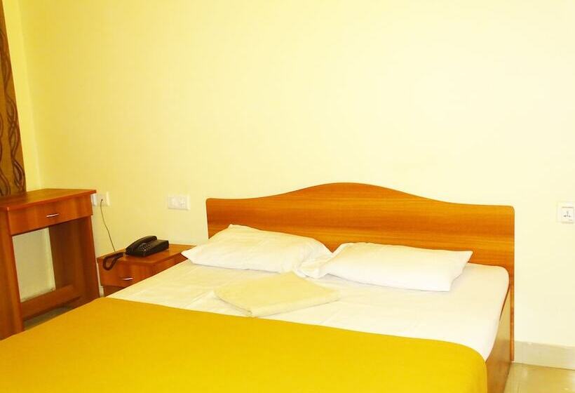 פנסיון Gomes Pousada Guest House