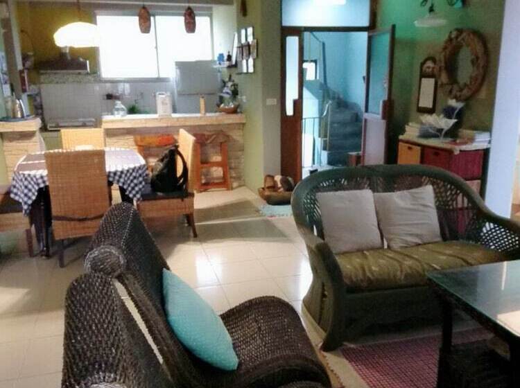 پانسیون Halfway B&b