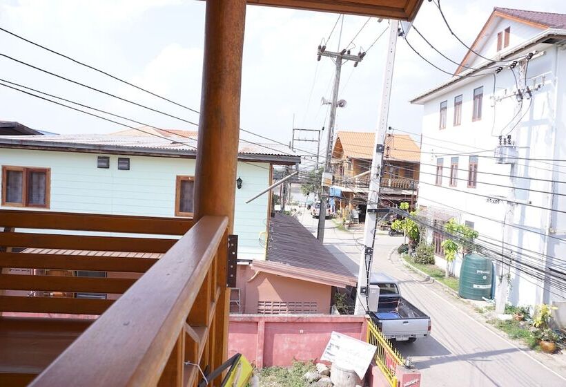 Pansiyon Hou Hug Chiangkhan 2