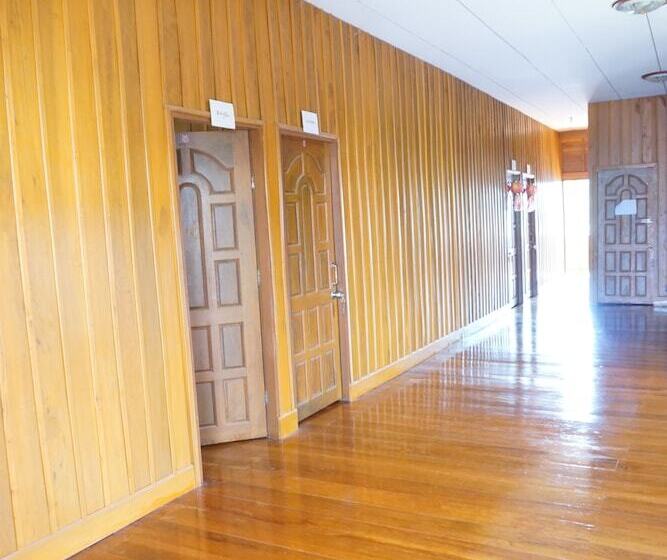 Pansiyon Hou Hug Chiangkhan 2