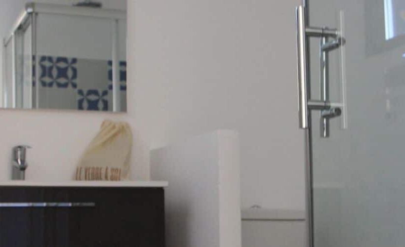 بنسيون Le Verre A Soi