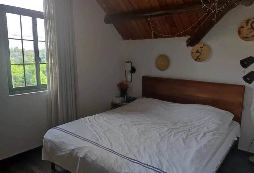 פנסיון Shanghai Hua Xi Shui Xie Guesthouse