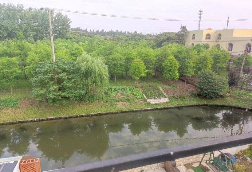 פנסיון Shanghai Hua Xi Shui Xie Guesthouse