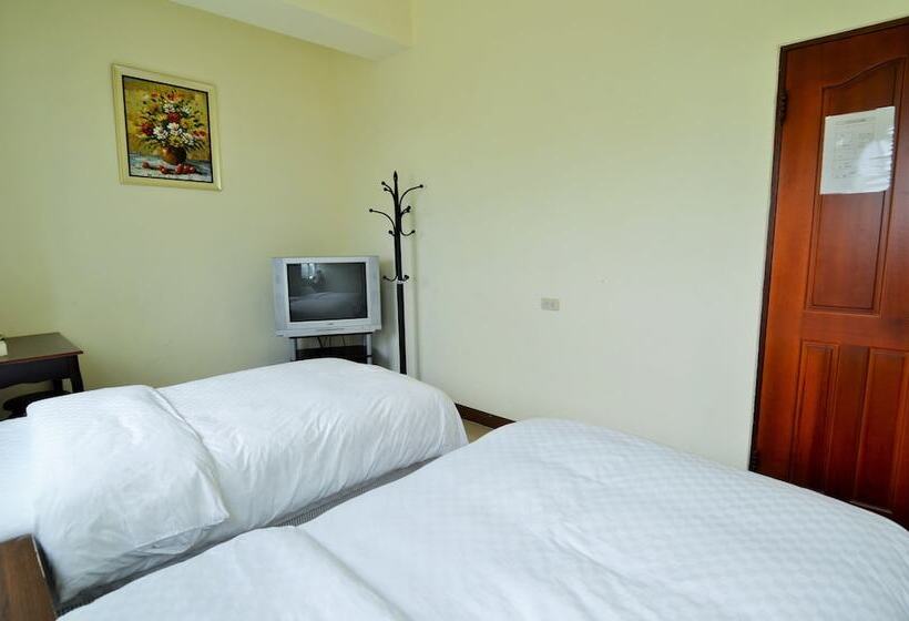 پانسیون Star House 101