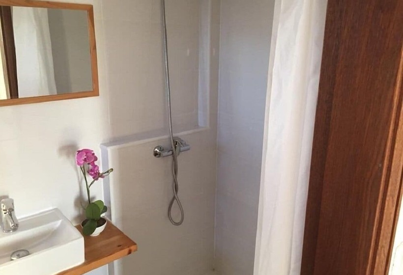 بنسيون Villa Meco