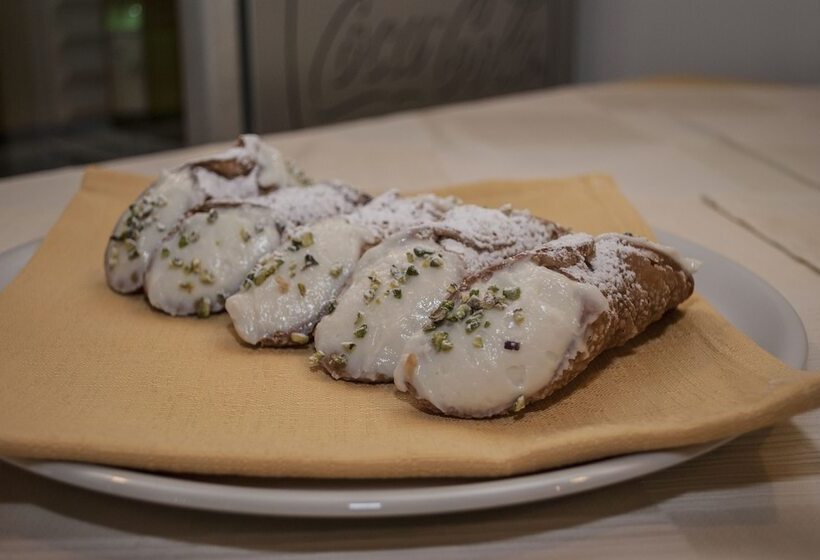 膳宿费 Villa Nives