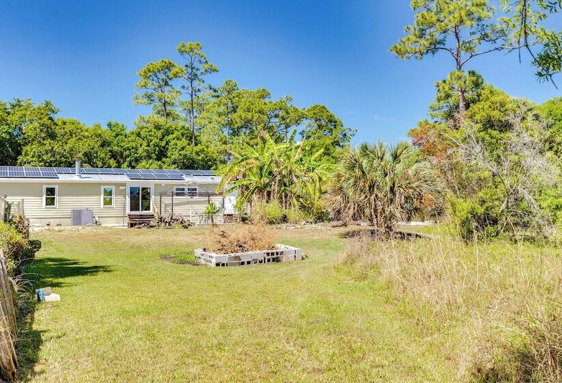 Pet Friendly Palm City Home: 14 Mi To Beach!