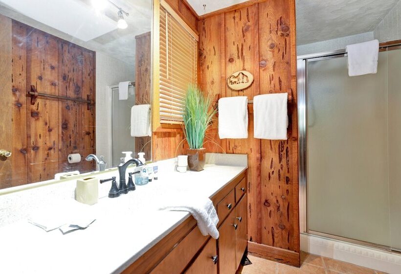 Relax Away Chalet #2318