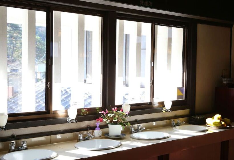 日式旅馆 Iwamurasansou