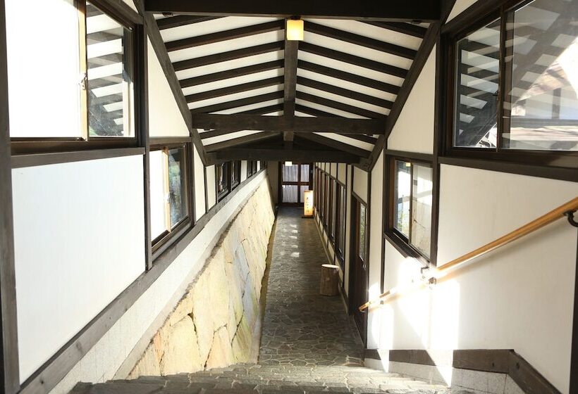 日式旅馆 Iwamurasansou