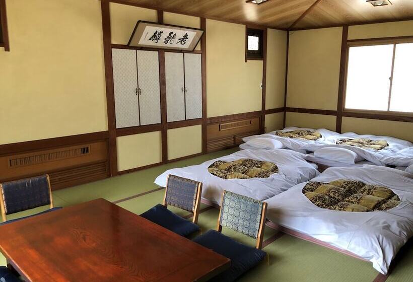 日式旅馆 Iwamurasansou