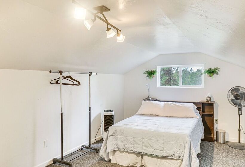 Secluded Bigfork Cabin W/ Yard & Fire Pit!