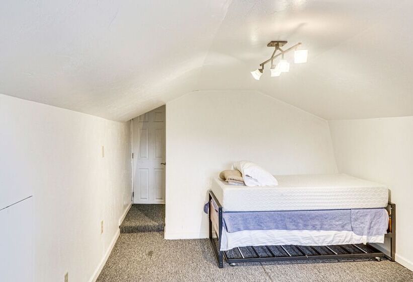 Secluded Bigfork Cabin W/ Yard & Fire Pit!