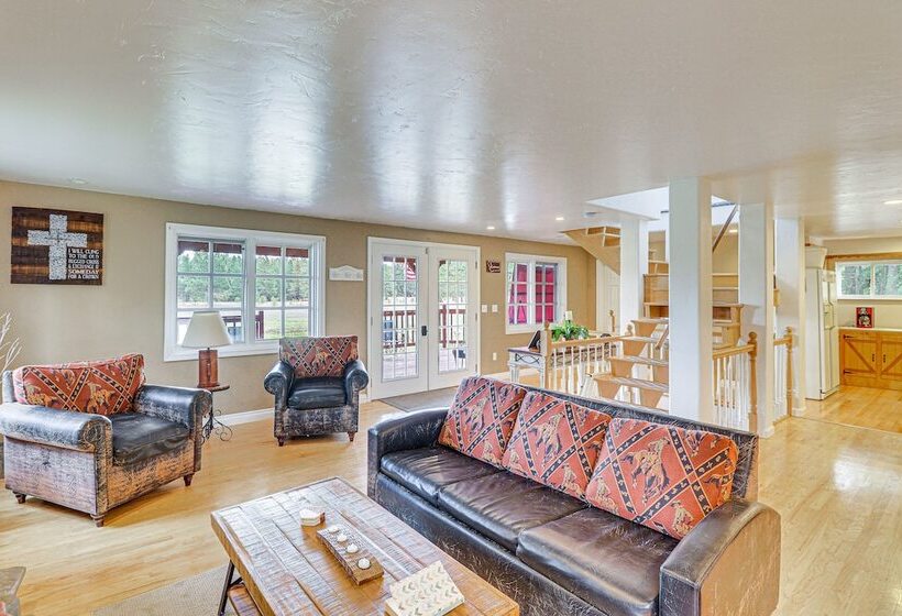 Secluded Bigfork Cabin W/ Yard & Fire Pit!