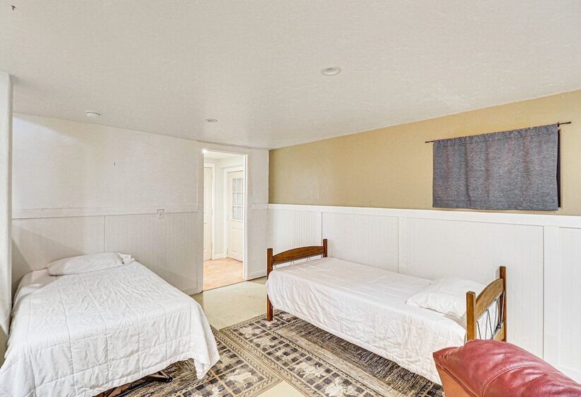 Secluded Bigfork Cabin W/ Yard & Fire Pit!