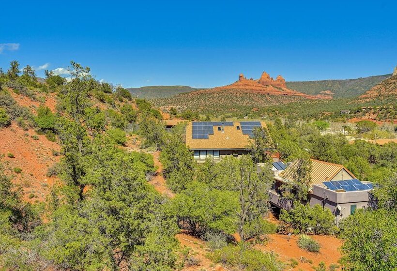 Sedona Red Rock Retreat: Walk To Hiking Trails!