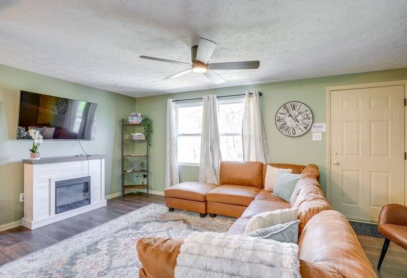 Serene Roseland Retreat Near Wintergreen Resort!