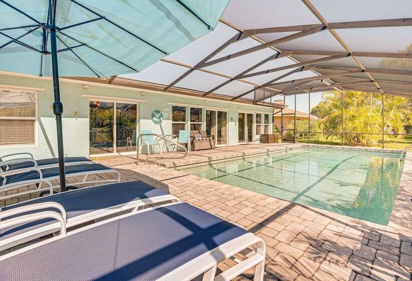 Spacious Bradenton Home W/ Pool ~ 5 Mi To Beaches