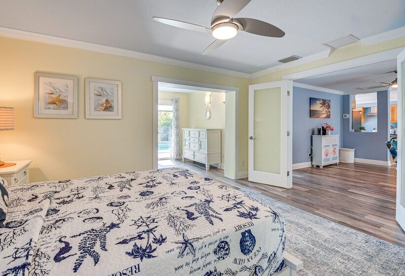 Spacious Bradenton Home W/ Pool ~ 5 Mi To Beaches