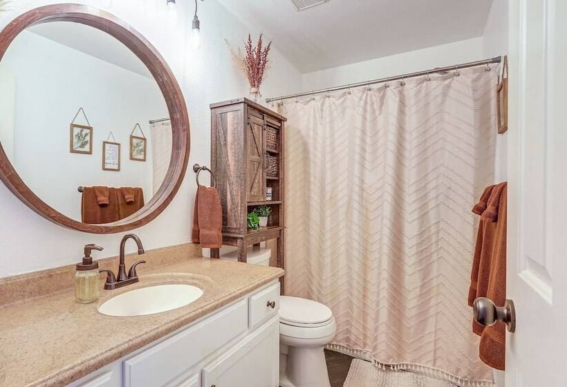 Sparks Home W/ Home Gym   Close To Casinos!