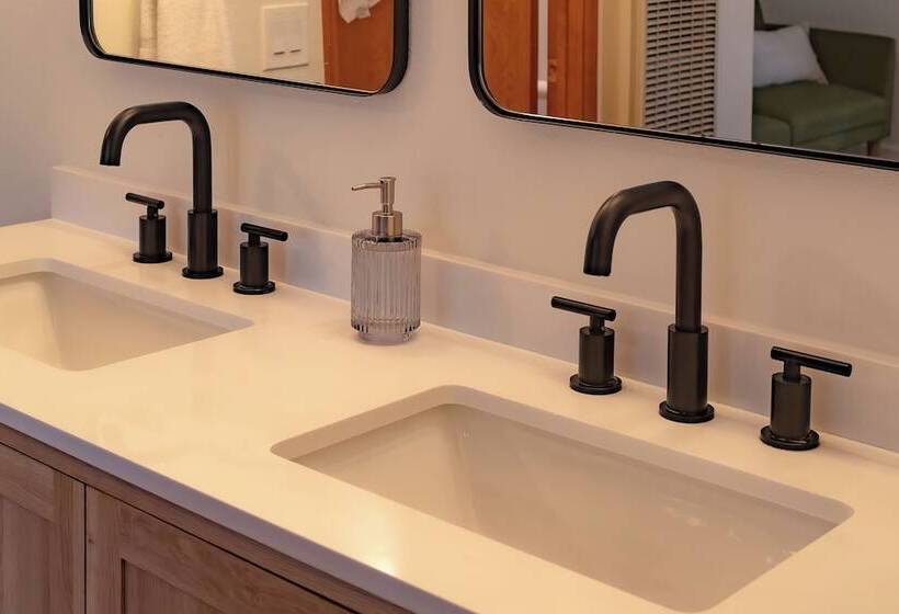 The Lost Compass #2165