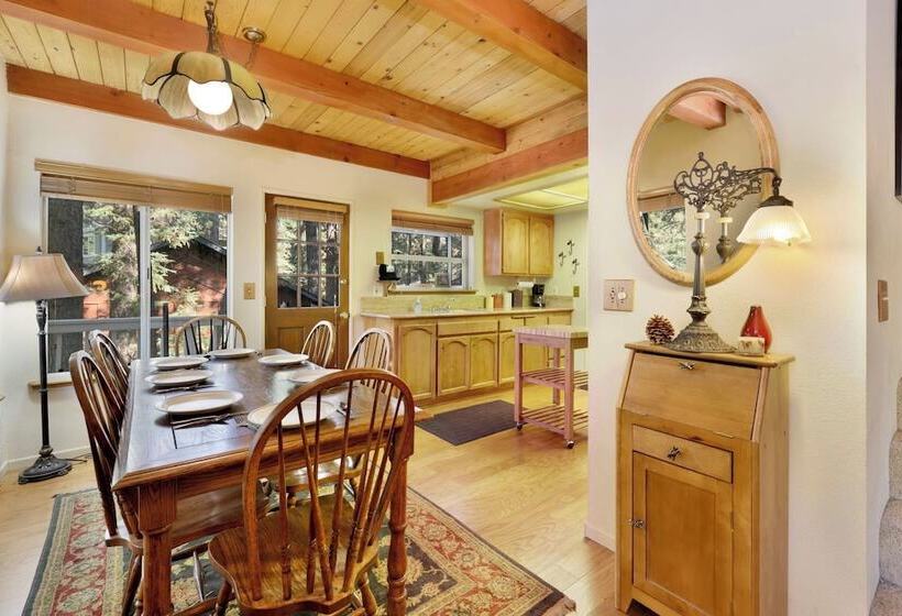 Tree Top Views #2060