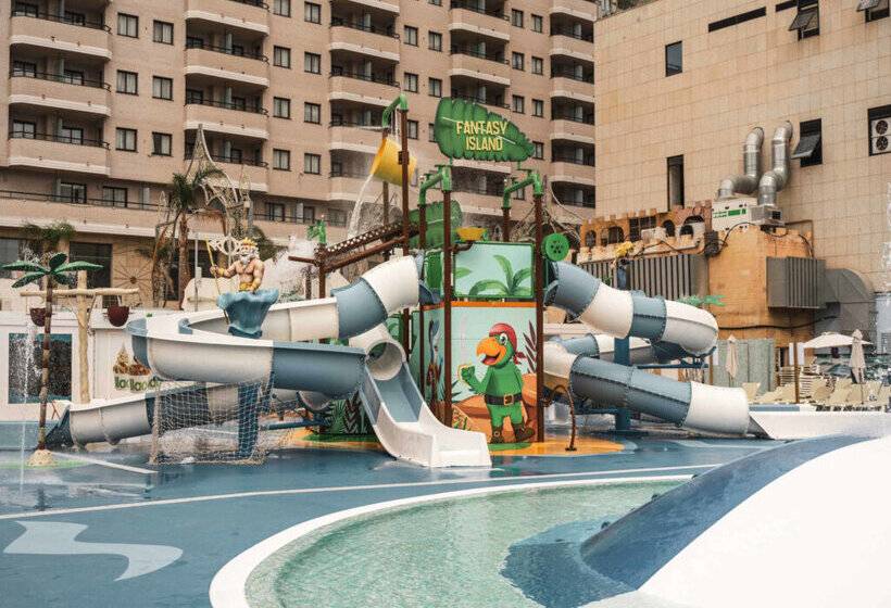 Apartamentos Magic World