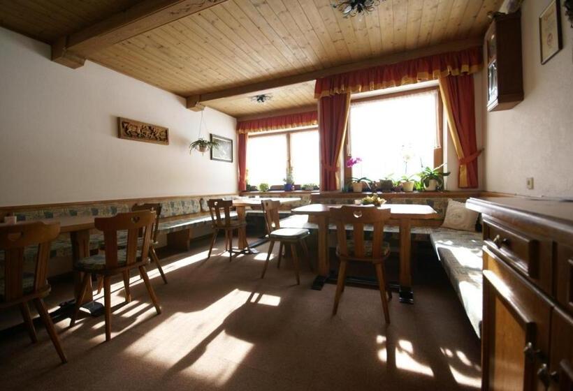 Bed and Breakfast Haus Oblasser