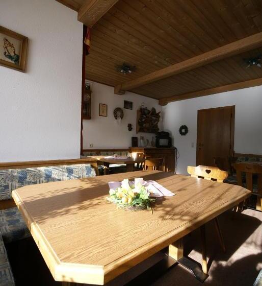 Bed and Breakfast Haus Oblasser
