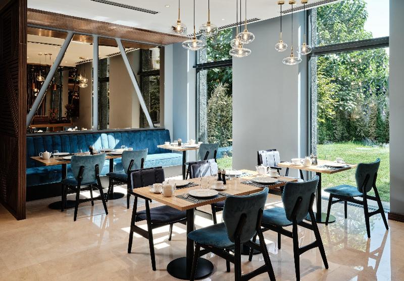 هتل Crowne Plaza Tashkent By Ihg