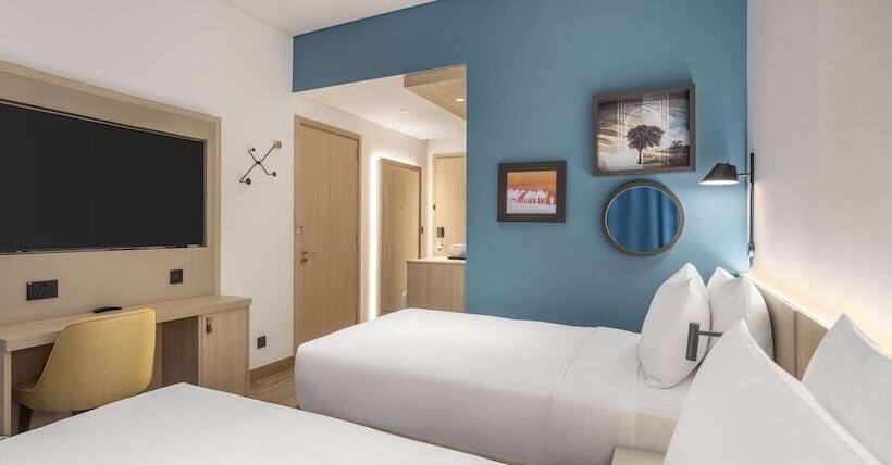 هتل Hampton By Hilton Kuwait Salmiya