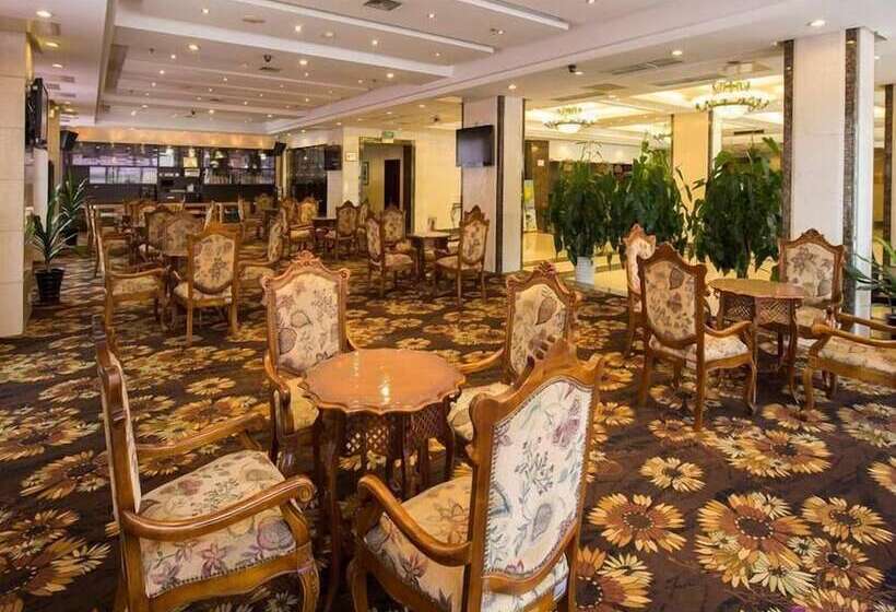 Hotel Holiday Inn Express Qingdao Shibei, An Ihg