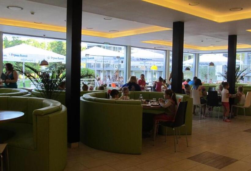 Sports&hotel Aqua Life Tower