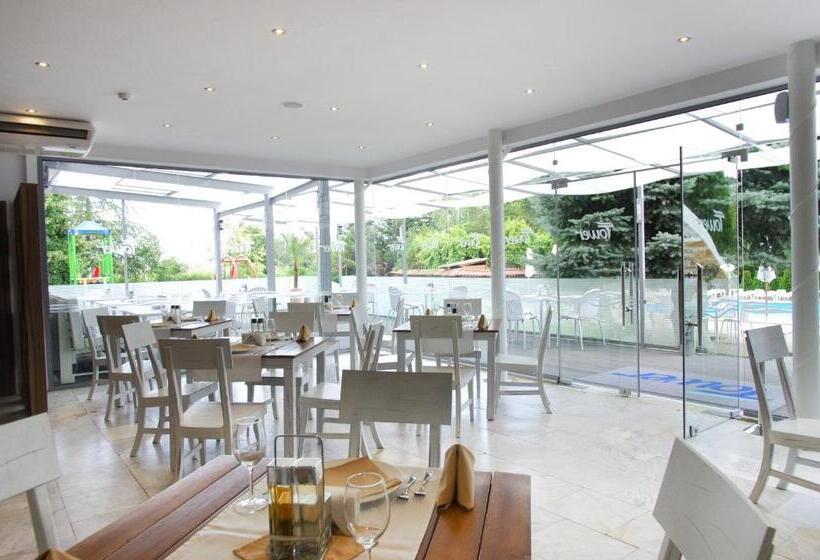 Sports&hotel Aqua Life Tower