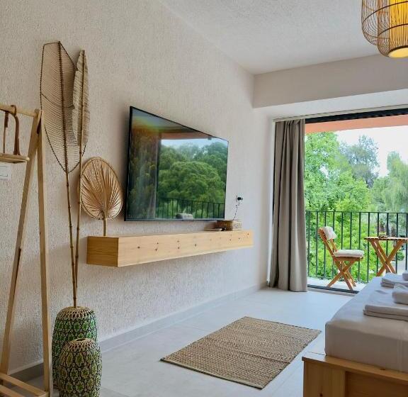 Общежитие Rue Rooms