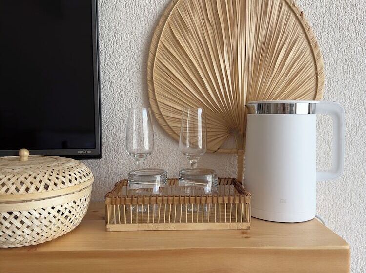 Общежитие Rue Rooms