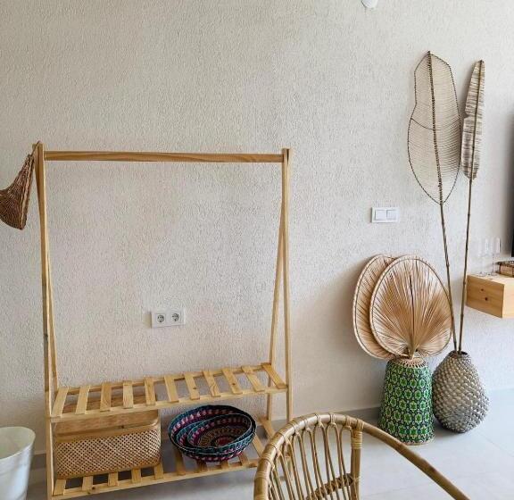 Общежитие Rue Rooms